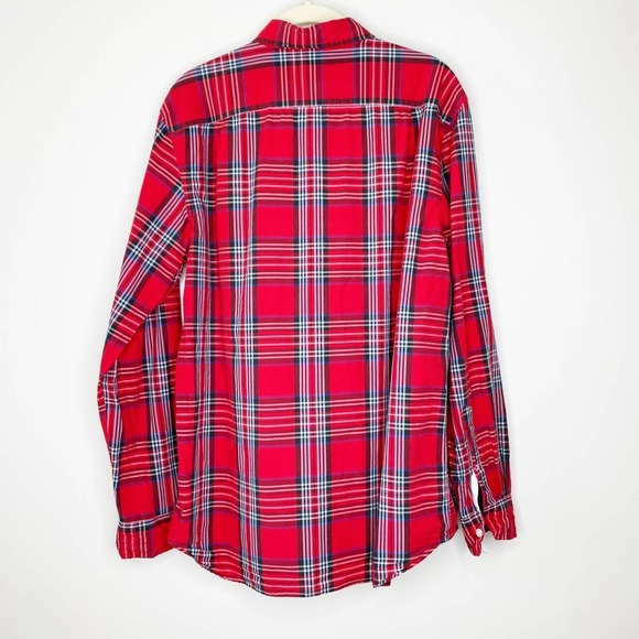 OLD NAVY Mens Classic Regular Fit Button Down Shirt Winters Day Red Plaid Large - Picture 2 of 9